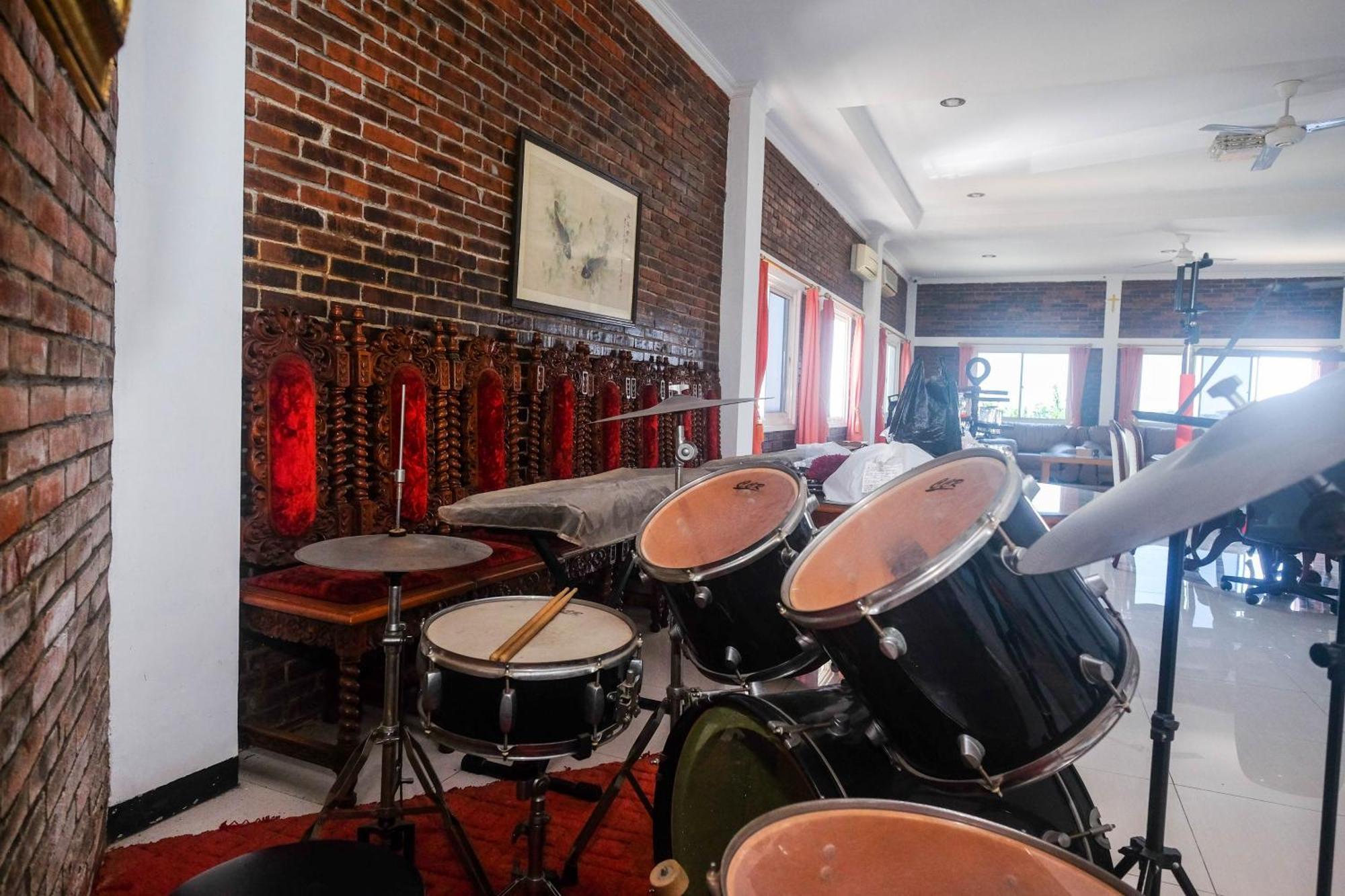 Hotel Reddoorz Near Exit Tol Krapyak 3 Semarang